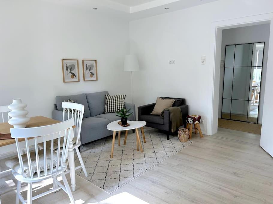 Country Style Apartment With Balcony Near Fair Hannover Dış mekan fotoğraf